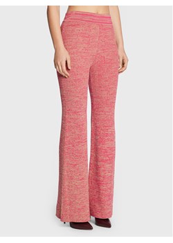 Remain Spodnie dzianinowe Soleima Knit RM1678 Różowy Slim Fit ze sklepu MODIVO w kategorii Spodnie damskie - zdjęcie 182727014