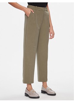 Vero Moda Spodnie materiałowe Britney 10299824 Beżowy Tapered Fit ze sklepu MODIVO w kategorii Spodnie damskie - zdjęcie 182727072
