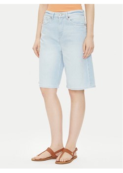 Pepe Jeans Szorty jeansowe PL801176 Niebieski Loose Fit ze sklepu MODIVO w kategorii Szorty - zdjęcie 182727491