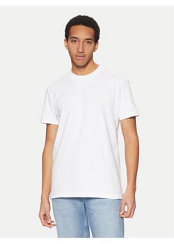 Calvin Klein Jeans T-Shirt J30J326683 Biały Regular Fit ze sklepu MODIVO w kategorii T-shirty męskie - zdjęcie 182727583