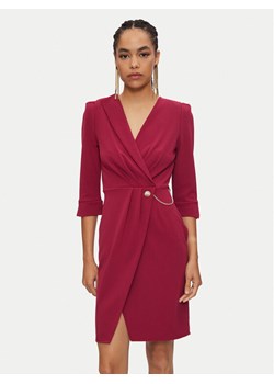 Rinascimento Sukienka koktajlowa CFC0019592002 Bordowy Regular Fit ze sklepu MODIVO w kategorii Sukienki - zdjęcie 182727633