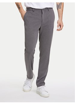 Lindbergh Chinosy 30-006052 Szary Slim Fit - id: 0000304165184 - marki MODIVO - 182729263 Lindbergh Chinosy 30-006052 Szary Slim Fit ze sklepu MODIVO w kategorii Spodnie męskie - zdjęcie 182729263