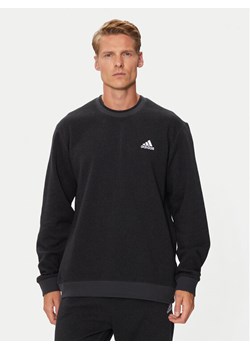 adidas Bluza Seasonal Essentials IX1301 Czarny Regular Fit ze sklepu MODIVO w kategorii Bluzy męskie - zdjęcie 182729614