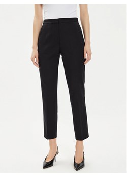 Calvin Klein Chinosy K20K206885 Czarny Slim Fit ze sklepu MODIVO w kategorii Spodnie damskie - zdjęcie 182730151
