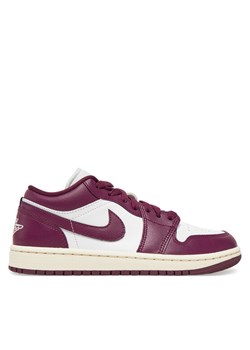 Nike Sneakersy Air Jordan 1 Low DC0774 161 Bordowy ze sklepu MODIVO w kategorii Buty sportowe damskie - zdjęcie 182730851