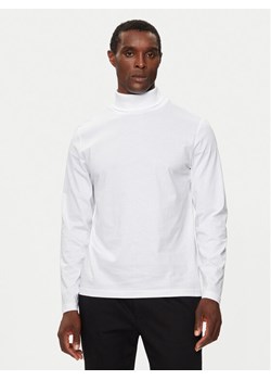 Calvin Klein Golf K10K111858 Biały Regular Fit - id: 0000304098093 - marki Calvin Klein - 182730970 Calvin Klein Golf K10K111858 Biały Regular Fit ze sklepu MODIVO w kategorii Swetry męskie - zdjęcie 182730970