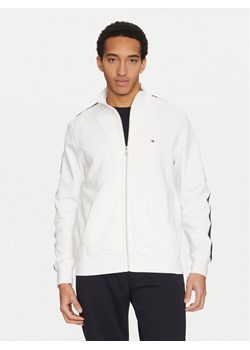 Tommy Hilfiger Bluza Global Stripe MW0MW37468 Biały Regular Fit ze sklepu MODIVO w kategorii Bluzy męskie - zdjęcie 182731332