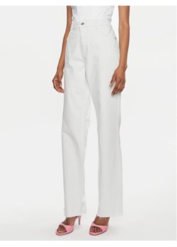 Patrizia Pepe Jeansy 2P1592/D075-W351 Écru Regular Fit ze sklepu MODIVO w kategorii Jeansy damskie - zdjęcie 182731380