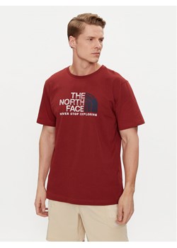 The North Face T-Shirt Rust 2 NF0A87NW Czerwony Regular Fit ze sklepu MODIVO w kategorii T-shirty męskie - zdjęcie 182732891