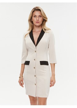 Rinascimento Sukienka codzienna CFC0019257002 Beżowy Slim Fit ze sklepu MODIVO w kategorii Sukienki - zdjęcie 182733252
