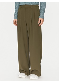 Gap Spodnie materiałowe 855968-02 Zielony Straight Fit ze sklepu MODIVO w kategorii Spodnie damskie - zdjęcie 182733253