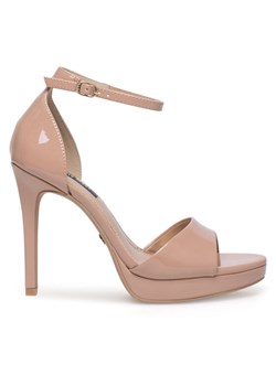 Nine West Sandały WFA2733-2 Beżowy ze sklepu MODIVO w kategorii Sandały damskie - zdjęcie 182733330
