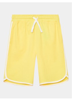United Colors Of Benetton Szorty sportowe 3BL0C901R Żółty Regular Fit ze sklepu MODIVO w kategorii Spodenki chłopięce - zdjęcie 182735691