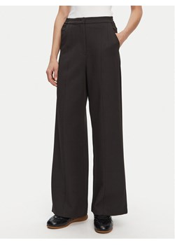 Patrizia Pepe Spodnie materiałowe 8P0696 A375 K103 Czarny Regular Fit ze sklepu MODIVO w kategorii Spodnie damskie - zdjęcie 182735910