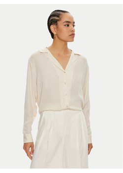 Vero Moda Koszula AWARE Haisley 10298497 Beżowy Regular Fit ze sklepu MODIVO w kategorii Koszule damskie - zdjęcie 182737101