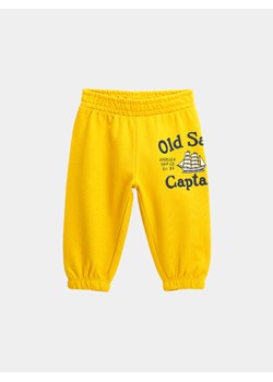 Original Marines Spodnie dresowe B626NMPDE Żółty Regular Fit ze sklepu MODIVO w kategorii Spodnie i półśpiochy - zdjęcie 182737574