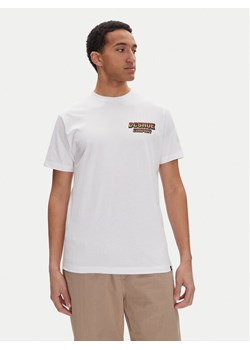 DC T-Shirt ADYZT05457 Biały Heritage Fit ze sklepu MODIVO w kategorii T-shirty męskie - zdjęcie 182738512