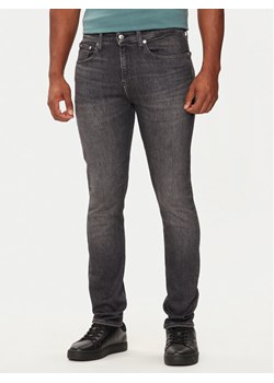 Calvin Klein Jeans Jeansy J30J325968 Czarny Skinny Fit ze sklepu MODIVO w kategorii Jeansy męskie - zdjęcie 182738652