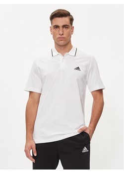 adidas Polo Essentials Piqué Small Logo Polo Shirt IC9315 Biały Regular Fit ze sklepu MODIVO w kategorii T-shirty męskie - zdjęcie 182739043