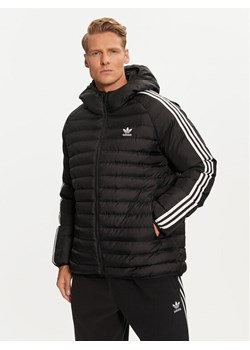 adidas Kurtka zimowa IZ1842 Czarny Regular Fit ze sklepu MODIVO w kategorii Kurtki męskie - zdjęcie 182740973