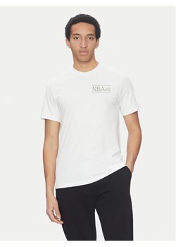 Nike T-Shirt FQ6138 Biały Regular Fit ze sklepu MODIVO w kategorii T-shirty męskie - zdjęcie 182741070