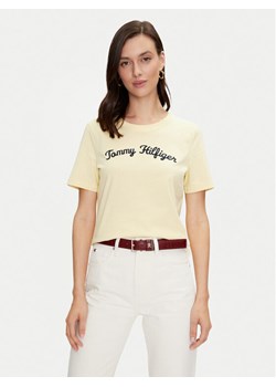 Tommy Hilfiger T-Shirt Script WW0WW42589 Żółty Regular Fit ze sklepu MODIVO w kategorii Bluzki damskie - zdjęcie 182742070