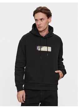 Calvin Klein Bluza Layered Gel Logo K10K111820 Czarny Comfort Fit ze sklepu MODIVO w kategorii Bluzy męskie - zdjęcie 182742192