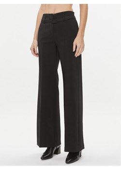 Imperial Spodnie materiałowe P9990015Q Czarny Relaxed Fit ze sklepu MODIVO w kategorii Spodnie damskie - zdjęcie 182742622