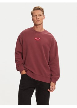 Levi's® Bluza Graphic 38712-0437 Czerwony Relaxed Fit ze sklepu MODIVO w kategorii Bluzy męskie - zdjęcie 182745214