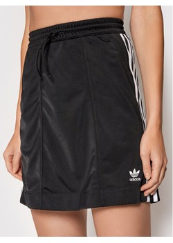 adidas Spódnica mini adicolor Classics Tricot H37774 Czarny Regular Fit ze sklepu MODIVO w kategorii Spódnice - zdjęcie 182745724