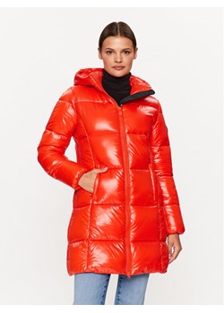 Save The Duck Kurtka zimowa D45650W-LUCK17 Czerwony Regular Fit ze sklepu MODIVO w kategorii Kurtki damskie - zdjęcie 182745934