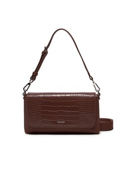 Calvin Klein Torebka Ck Must Shoulder Bag_Croco K60K612111 Brązowy ze sklepu MODIVO w kategorii Torebki damskie - zdjęcie 182746381