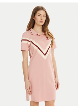 Guess Sukienka codzienna V5RK00 KCOK1 Różowy Regular Fit ze sklepu MODIVO w kategorii Sukienki - zdjęcie 182747104