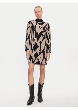 Vero Moda Sukienka dzianinowa Gold New Art 10311362 Beżowy Loose Fit ze sklepu MODIVO w kategorii Sukienki - zdjęcie 182747153
