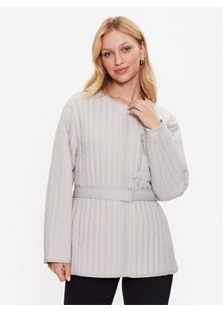 Calvin Klein Kurtka przejściowa K20K205505 Szary Regular Fit ze sklepu MODIVO w kategorii Kurtki damskie - zdjęcie 182748370