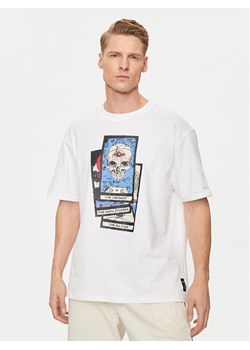 Puma T-Shirt Hoops Deck 624776 Biały Regular Fit ze sklepu MODIVO w kategorii T-shirty męskie - zdjęcie 182748462