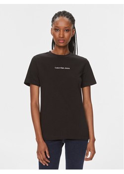 Calvin Klein Jeans T-Shirt J20J221065 Czarny Regular Fit ze sklepu MODIVO w kategorii Bluzki damskie - zdjęcie 182748792