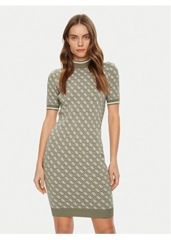 Guess Sukienka dzianinowa W3YK39 Z37K0 Zielony Regular Fit ze sklepu MODIVO w kategorii Sukienki - zdjęcie 182748880