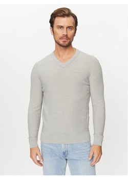 Boss Sweter Avac_V 50510750 Szary Regular Fit ze sklepu MODIVO w kategorii Swetry męskie - zdjęcie 182749122
