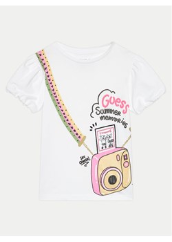 Guess T-Shirt K4GI13 K6YW4 Biały Regular Fit ze sklepu MODIVO w kategorii Kaftaniki i bluzki - zdjęcie 182749800