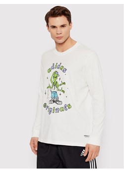 adidas Longsleeve Stoked Alien HC7142 Biały Regular Fit ze sklepu MODIVO w kategorii T-shirty męskie - zdjęcie 182750473