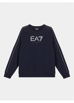 EA7 Emporio Armani Bluza 6RBM57 BJEXZ 1554 Granatowy Regular Fit ze sklepu MODIVO w kategorii Bluzy chłopięce - zdjęcie 182750790