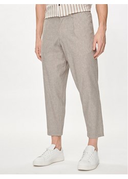 Jack&Jones Spodnie materiałowe Bill 12248993 Szary Regular Fit ze sklepu MODIVO w kategorii Spodnie męskie - zdjęcie 182751091