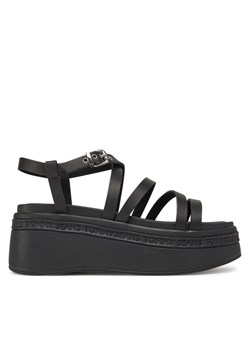 Tommy Jeans Sandały Tjw Wedgy Strappy Sandal EN0EN02756 Czarny ze sklepu MODIVO w kategorii Sandały damskie - zdjęcie 182752683