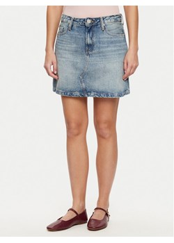 Tommy Hilfiger Spódnica jeansowa WW0WW44334 Niebieski Regular Fit ze sklepu MODIVO w kategorii Spódnice - zdjęcie 182752940