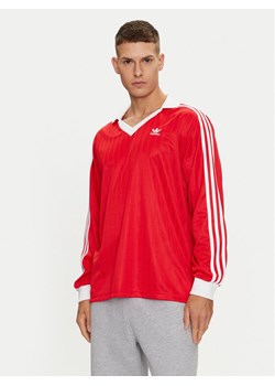 adidas Longsleeve adicolor Piqué Football IX5226 Czerwony Regular Fit ze sklepu MODIVO w kategorii T-shirty męskie - zdjęcie 182753250