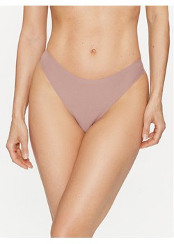 Chantelle Stringi Soft Stretch C26490 Beżowy ze sklepu MODIVO w kategorii Majtki damskie - zdjęcie 182753472