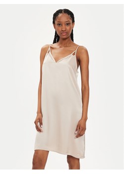 Boss Koszula nocna Audrey 50515631 Beżowy Regular Fit ze sklepu MODIVO w kategorii Koszule nocne - zdjęcie 182753474