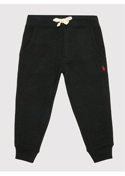Polo Ralph Lauren Spodnie dresowe 321720897002 Czarny Regular Fit ze sklepu MODIVO w kategorii Spodnie chłopięce - zdjęcie 182754260
