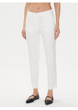 Sisley Spodnie materiałowe 4GV3L5AH6 Écru Regular Fit ze sklepu MODIVO w kategorii Spodnie damskie - zdjęcie 182754884